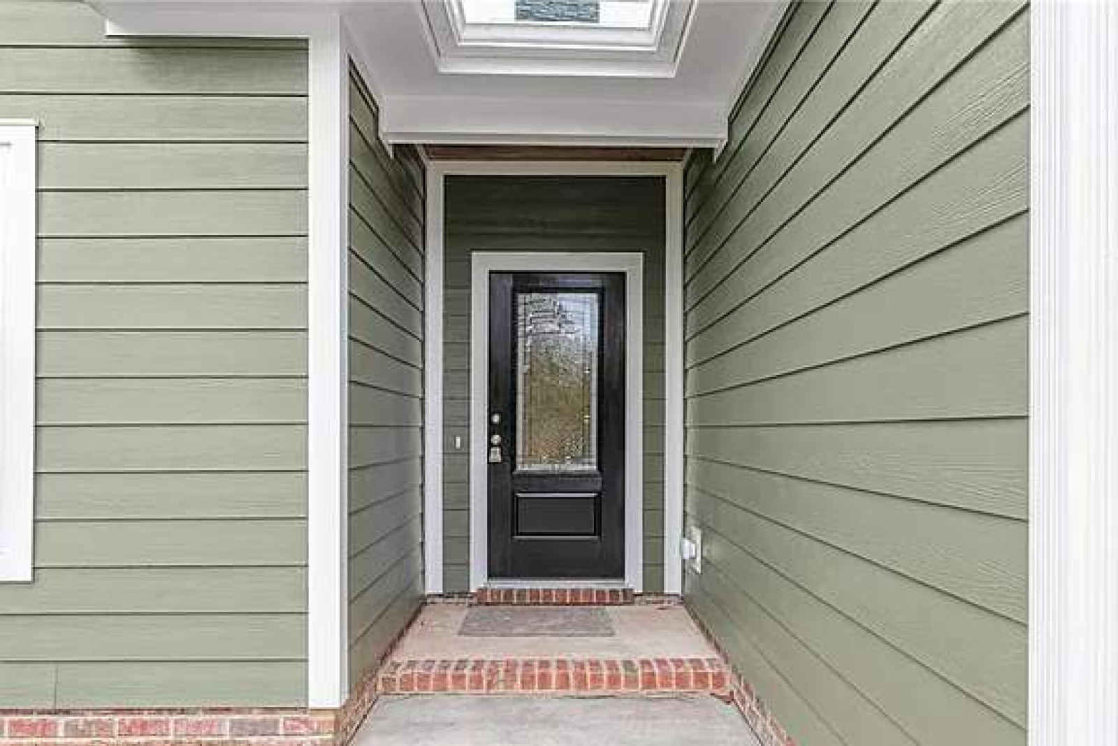 3109 Cullens Drive, Graham, North Carolina 27253, 3 Bedrooms Bedrooms, 7 Rooms Rooms,2 BathroomsBathrooms,Shamrock Valley Single Family,For Sale,Morningside Elev 2,Cullens,1,1089