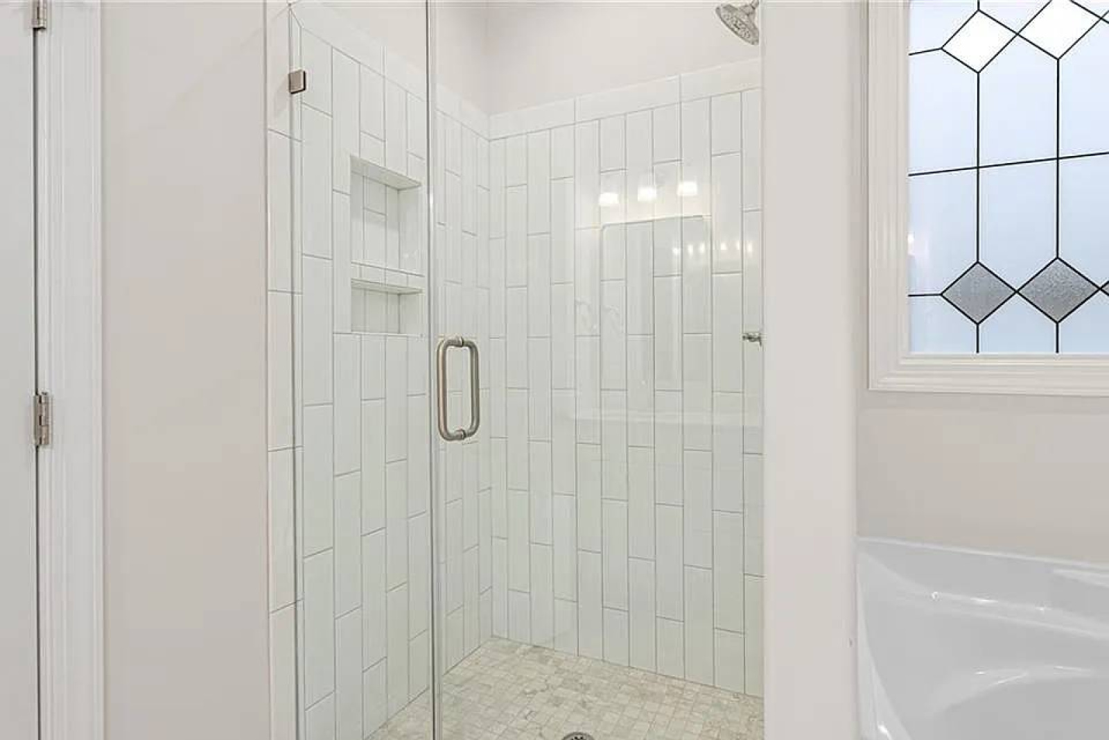 3109 Cullens Drive, Graham, North Carolina 27253, 3 Bedrooms Bedrooms, 7 Rooms Rooms,2 BathroomsBathrooms,Shamrock Valley Single Family,For Sale,Morningside Elev 2,Cullens,1,1089