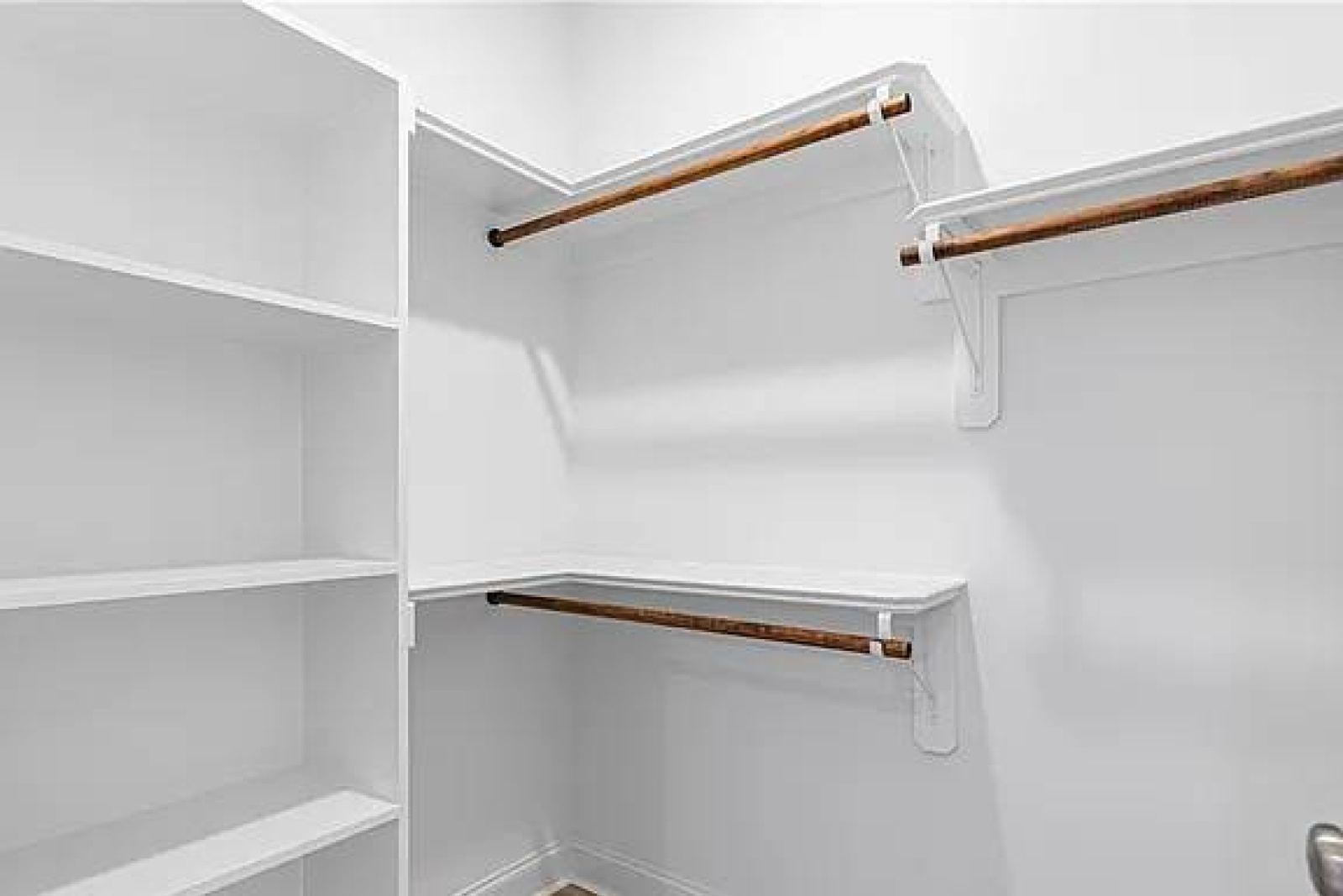 3109 Cullens Drive, Graham, North Carolina 27253, 3 Bedrooms Bedrooms, 7 Rooms Rooms,2 BathroomsBathrooms,Shamrock Valley Single Family,For Sale,Morningside Elev 2,Cullens,1,1089