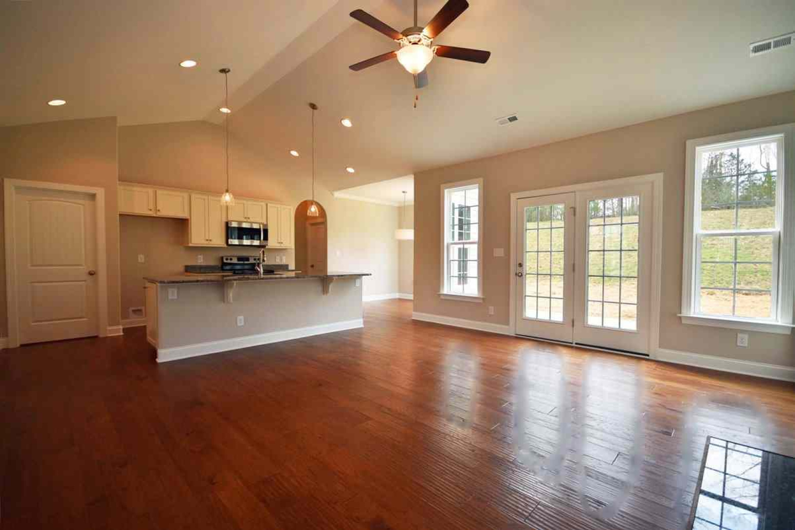 3117 Cullens Drive, Graham, North Carolina 27253, 3 Bedrooms Bedrooms, 7 Rooms Rooms,2 BathroomsBathrooms,Shamrock Valley Single Family,For Sale,Weston,Cullens,1,1090