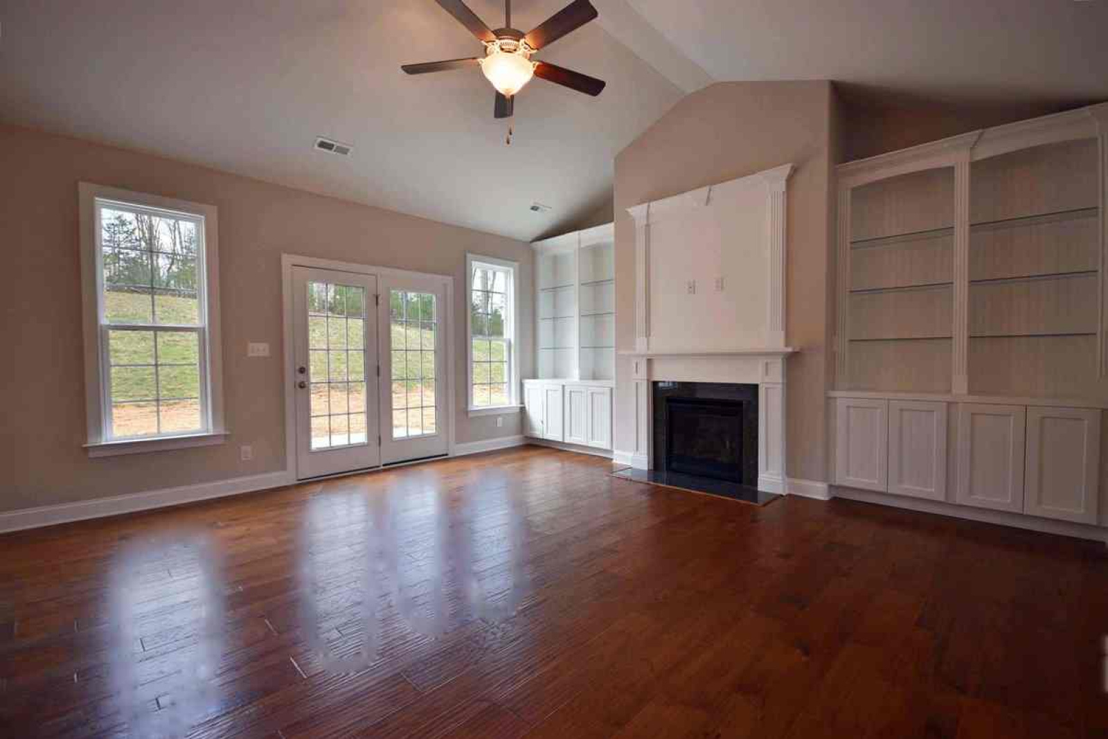3117 Cullens Drive, Graham, North Carolina 27253, 3 Bedrooms Bedrooms, 7 Rooms Rooms,2 BathroomsBathrooms,Shamrock Valley Single Family,For Sale,Weston,Cullens,1,1090