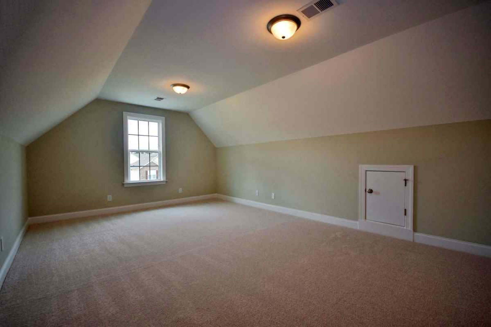 3117 Cullens Drive, Graham, North Carolina 27253, 3 Bedrooms Bedrooms, 7 Rooms Rooms,2 BathroomsBathrooms,Shamrock Valley Single Family,For Sale,Weston,Cullens,1,1090