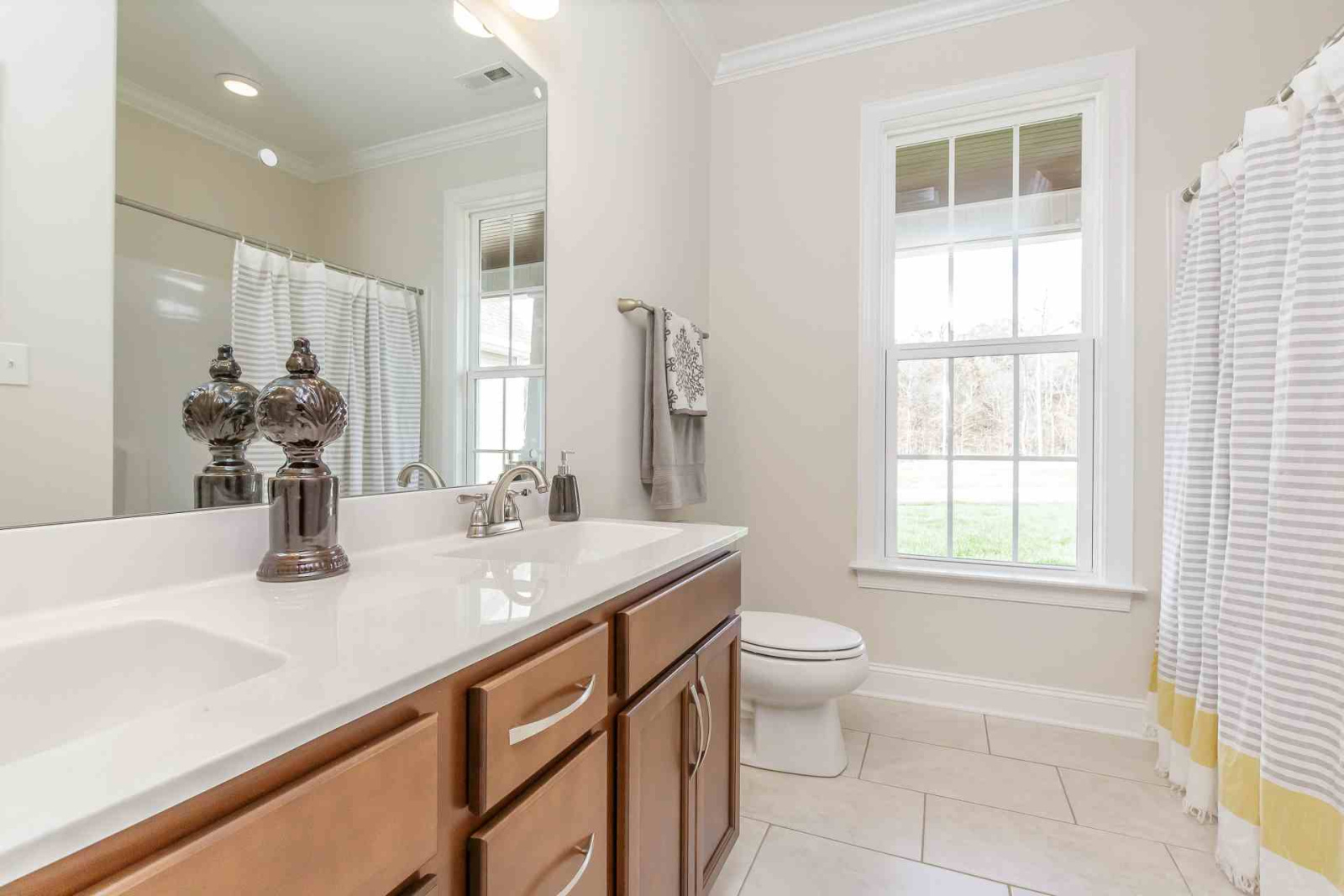 3113 Cullens Drive, Graham, North Carolina 27253, 3 Bedrooms Bedrooms, 7 Rooms Rooms,2 BathroomsBathrooms,Shamrock Valley Single Family,For Sale,Walker Elev 1,Cullens,1,1091