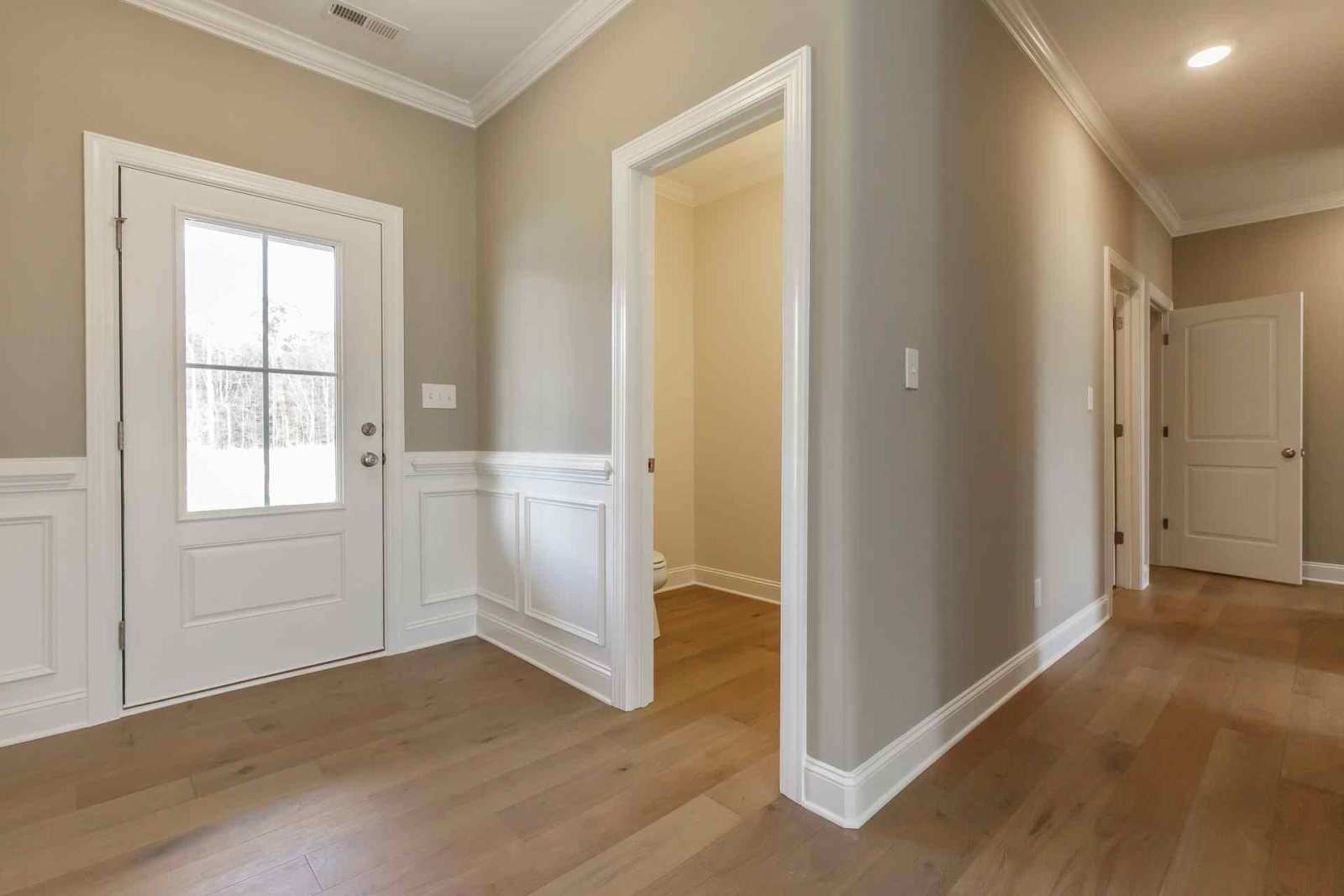3113 Cullens Drive, Graham, North Carolina 27253, 3 Bedrooms Bedrooms, 7 Rooms Rooms,2 BathroomsBathrooms,Shamrock Valley Single Family,For Sale,Walker Elev 1,Cullens,1,1091