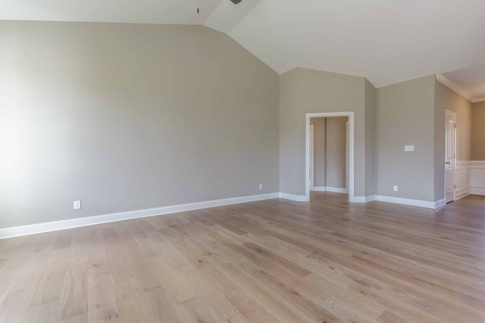 3113 Cullens Drive, Graham, North Carolina 27253, 3 Bedrooms Bedrooms, 7 Rooms Rooms,2 BathroomsBathrooms,Shamrock Valley Single Family,For Sale,Walker Elev 1,Cullens,1,1091