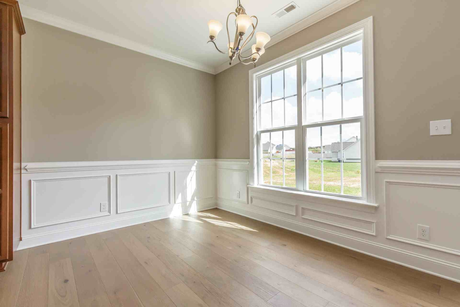 3113 Cullens Drive, Graham, North Carolina 27253, 3 Bedrooms Bedrooms, 7 Rooms Rooms,2 BathroomsBathrooms,Shamrock Valley Single Family,For Sale,Walker Elev 1,Cullens,1,1091