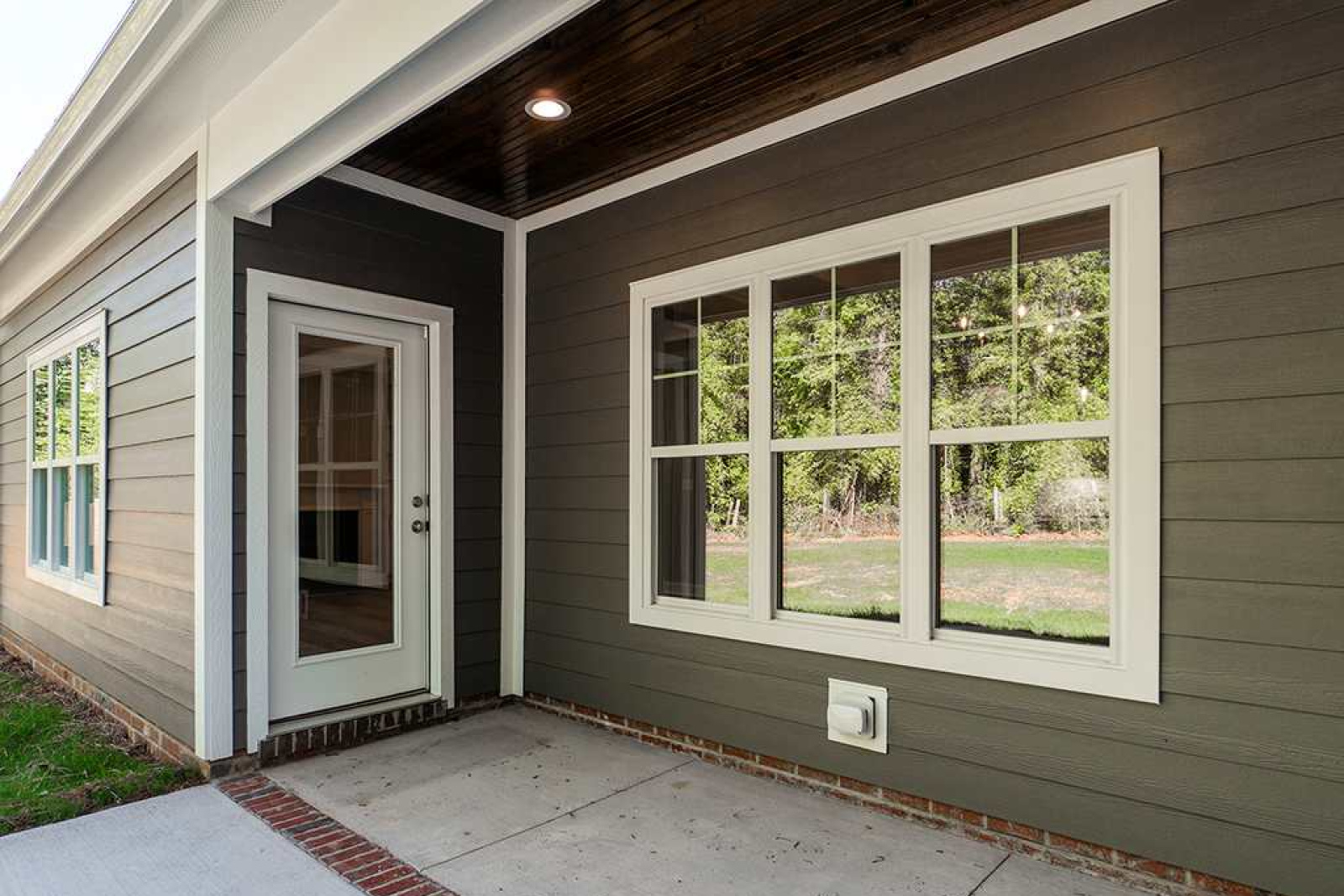 4564 Kimesville Road, Burlington, North Carolina 27215, 3 Bedrooms Bedrooms, 7 Rooms Rooms,2 BathroomsBathrooms,Other,For Sale,Parker,Kimesville ,1,1092