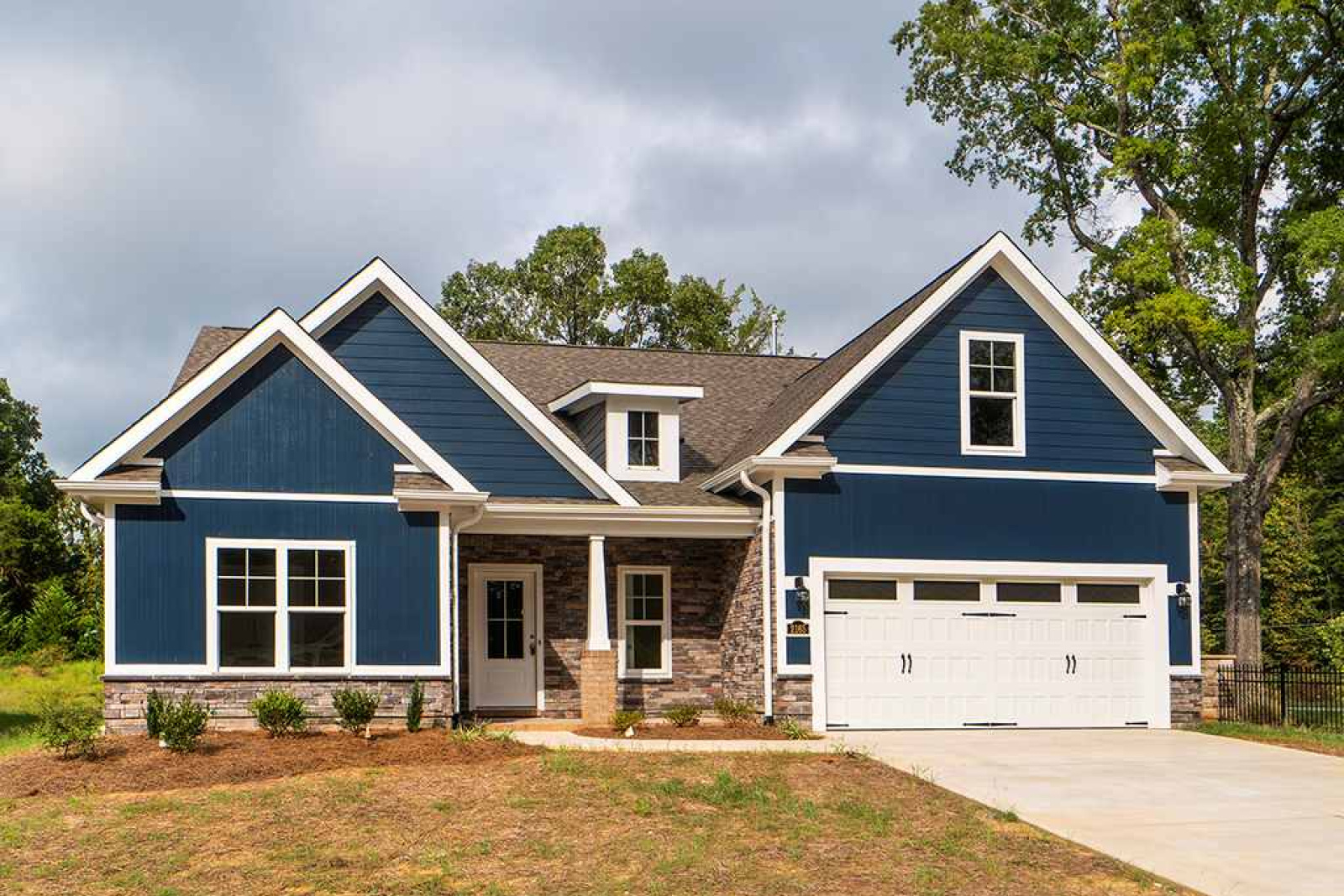 2505 McDuffy Street, Graham, North Carolina 27253, 3 Bedrooms Bedrooms, 7 Rooms Rooms,2 BathroomsBathrooms,Shamrock Valley Townhomes,For Sale,Wakefield,McDuffy,1,1093