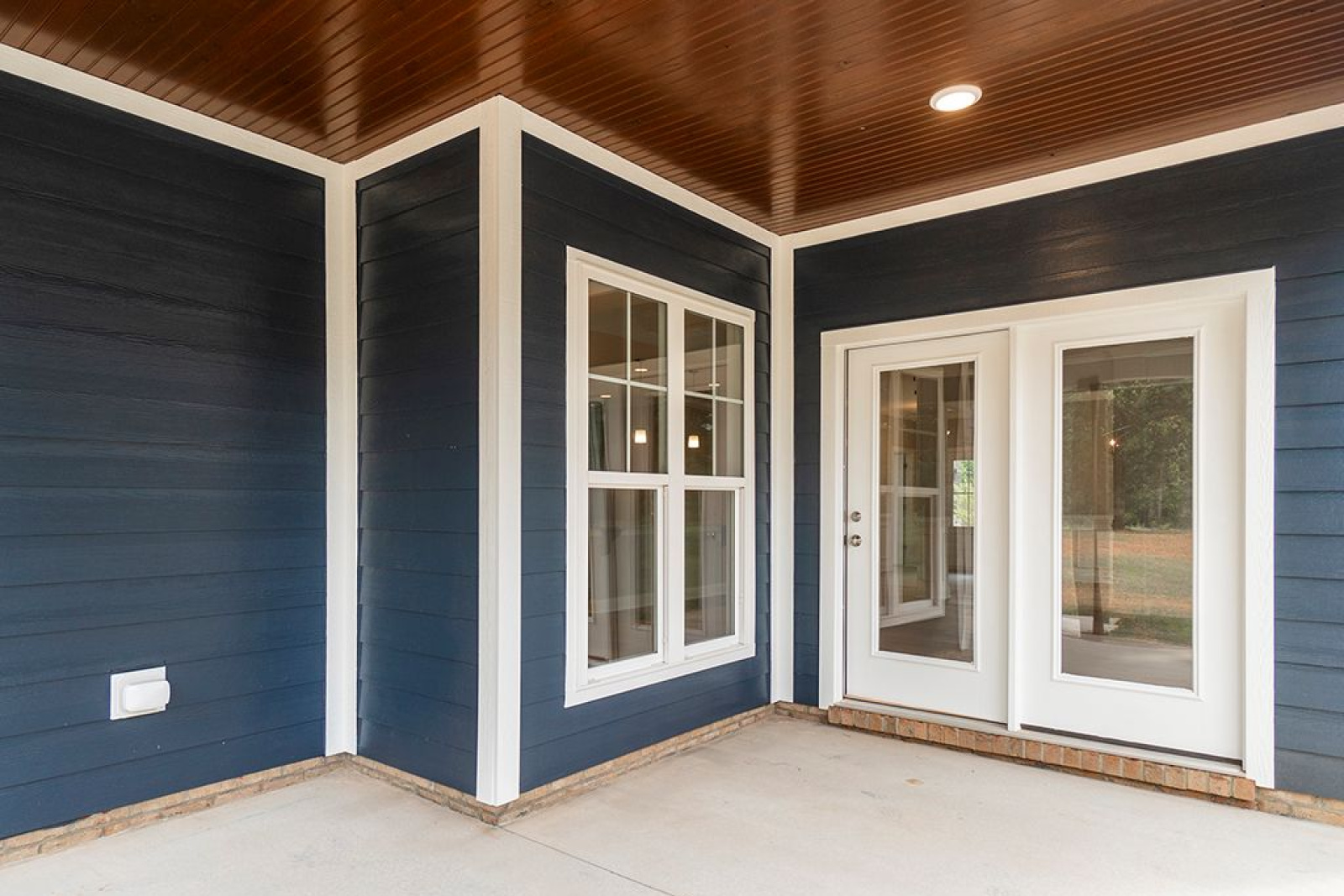 2505 McDuffy Street, Graham, North Carolina 27253, 3 Bedrooms Bedrooms, 7 Rooms Rooms,2 BathroomsBathrooms,Shamrock Valley Townhomes,For Sale,Wakefield,McDuffy,1,1093