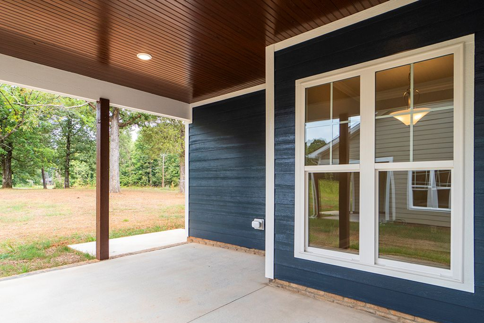 2505 McDuffy Street, Graham, North Carolina 27253, 3 Bedrooms Bedrooms, 7 Rooms Rooms,2 BathroomsBathrooms,Shamrock Valley Townhomes,For Sale,Wakefield,McDuffy,1,1093