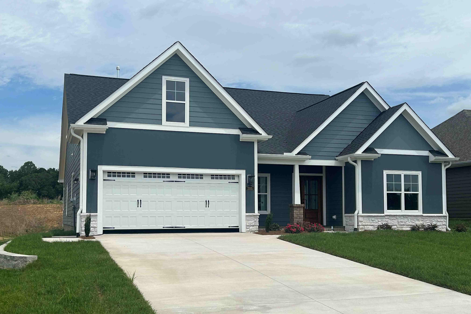 2505 McDuffy Street, Graham, North Carolina 27253, 3 Bedrooms Bedrooms, 7 Rooms Rooms,2 BathroomsBathrooms,Shamrock Valley Single Family,For Sale,Wakefield,McDuffy,1,1093 2505 McDuffy Street, Graham, North Carolina 27253, 3 Bedrooms Bedrooms, 7 Rooms Rooms,2 BathroomsBathrooms,Shamrock Valley Single Family,For Sale,Wakefield,McDuffy,1,1093